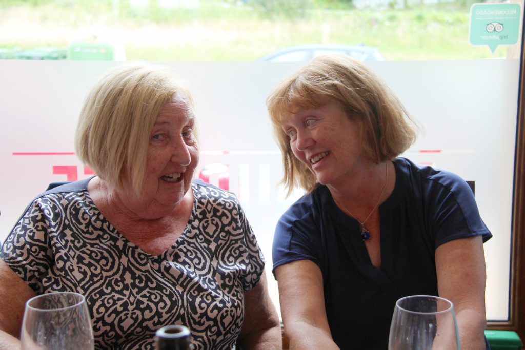 240714 Lunch at Mar yTerra Ezaro Ann & Onora IMG 5987